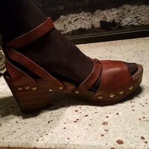 Free People Brown Sandals Size 11